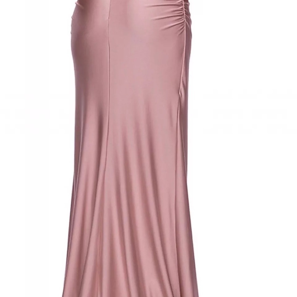 ✔️#91 BRAND NEW LA FEMME GOWN - Picture 4 of 6